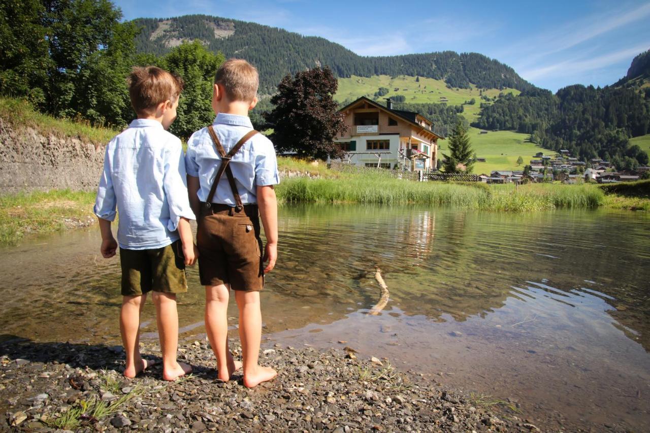 Au (Vorarlberg)Haus Bergquellアパートメント エクステリア 写真